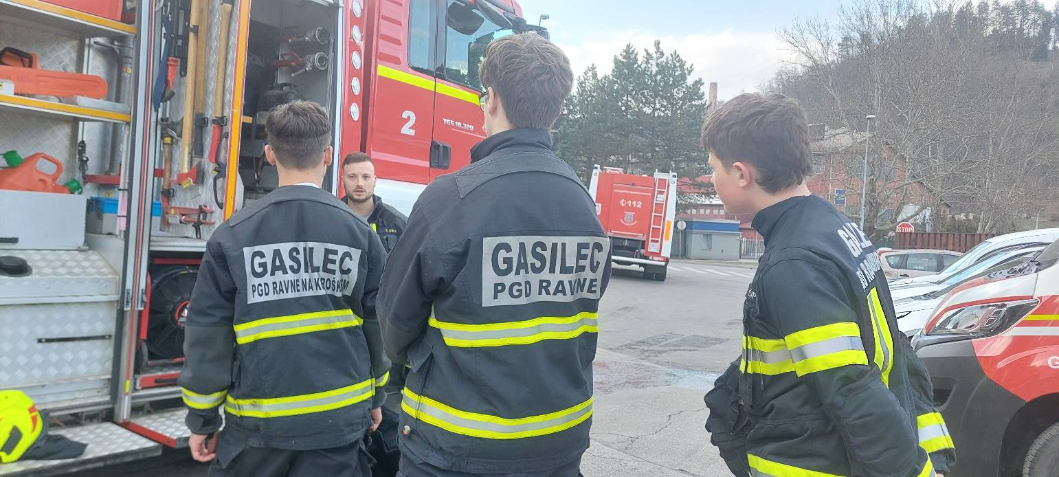 Vaja s penilom – pripravniki in mladinci
